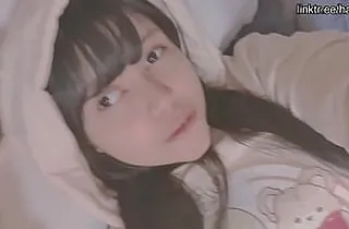 Sweetie youthful gal rubbing her lil' cooch - hana lily