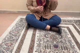 Off eradicate affect hook: Dafi_Irani gets her vagina ravaged by a yam-sized stiffy while her hubby sees
