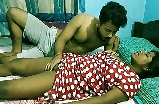 Tamil hot teen romantic intercourse in motel apartment with Hindi audio